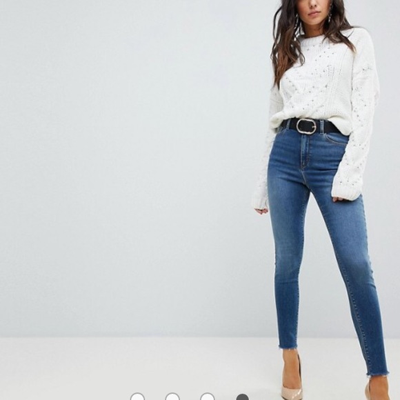 SOLD 🔥ASOS Ridley jeans - Picture 4 of 6